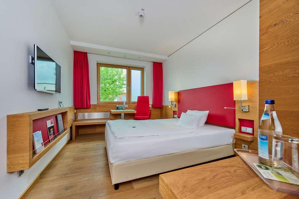 Asam Hotel Straubing Room photo