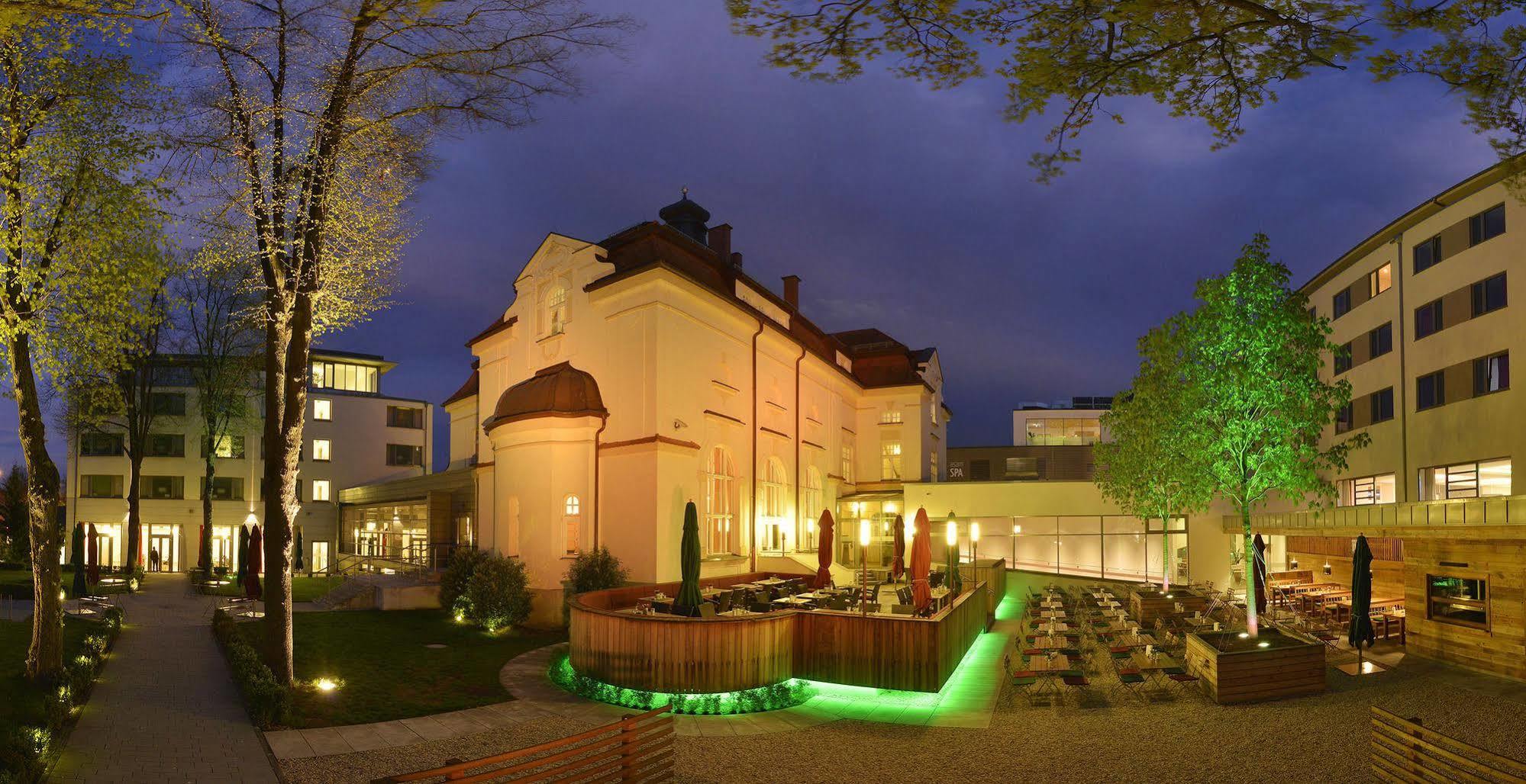 Asam Hotel Straubing Exterior photo